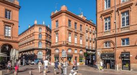 Vue d'une rue de la ville de Toulouse