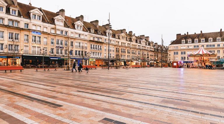 Vue de la place de Beauvais