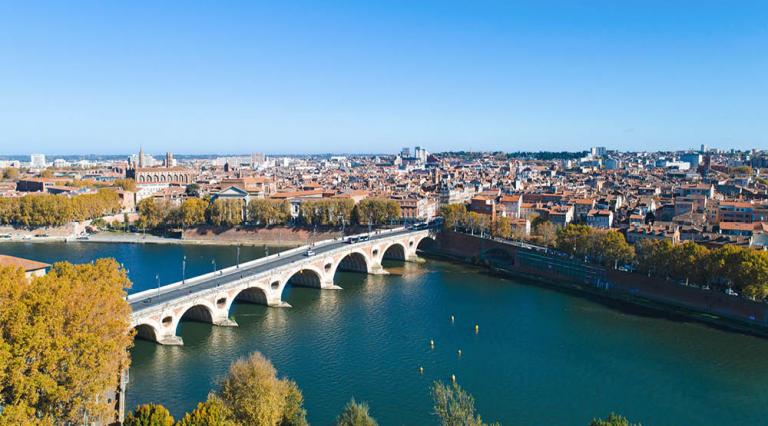 Vue aérienne de la ville de Toulouse 