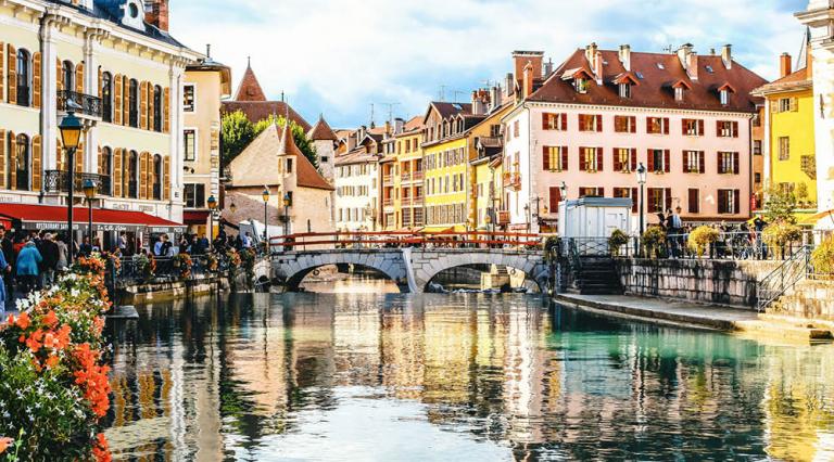 Vue de la ville d'Annecy