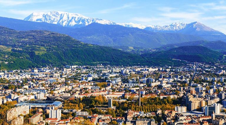 Vue aérienne de la ville de Grenoble