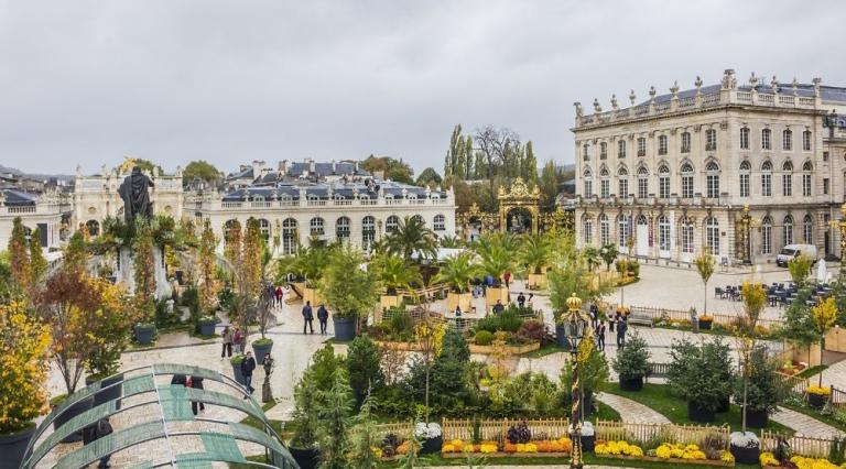 Vue d'un jardin de la ville de Nancy