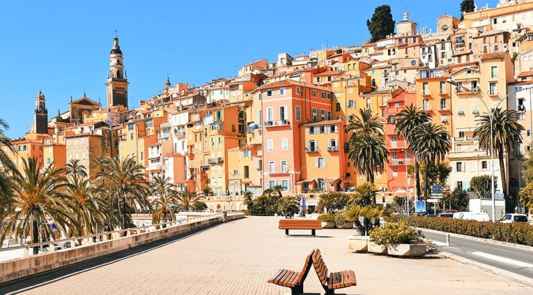 Vue de la ville de Nice pour illustrer l'investissement immobilier