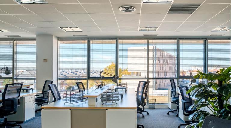 photo-de-bureaux-crise-scpi-de-bureaux-bien-choisir-avant-investissement