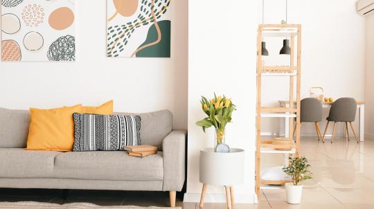 Vue de l'intérieur d'un logement pour illustrer la location meublée