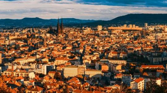 vue aérienne Clermont-Ferrand